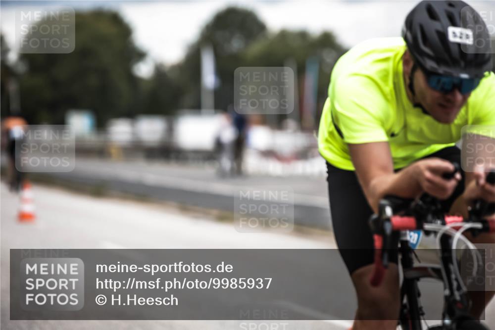 16.08.2026 - KN Förde Triathlon 2026 H.Heesch http://msf.ph/oto/9985937 16.08.2026 13:07:45 Radfahren 521, 524, 528, 530, 743 meine-sportfotos.de
