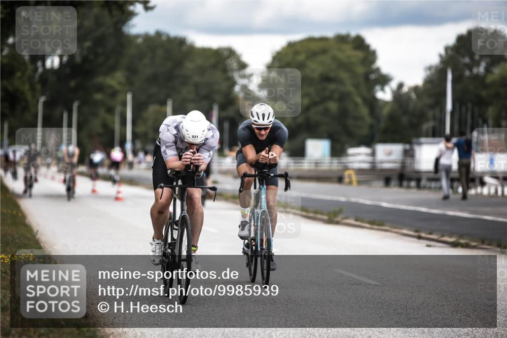 16.08.2026 - KN Förde Triathlon 2026 H.Heesch http://msf.ph/oto/9985939 16.08.2026 13:07:47 Radfahren 521, 524, 528, 530, 594, 743 meine-sportfotos.de