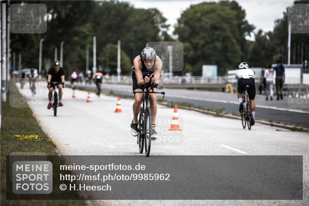 16.08.2026 - KN Förde Triathlon 2026 H.Heesch http://msf.ph/oto/9985962 16.08.2026 13:07:51 Radfahren 521, 530, 562, 594, 603, 743 meine-sportfotos.de