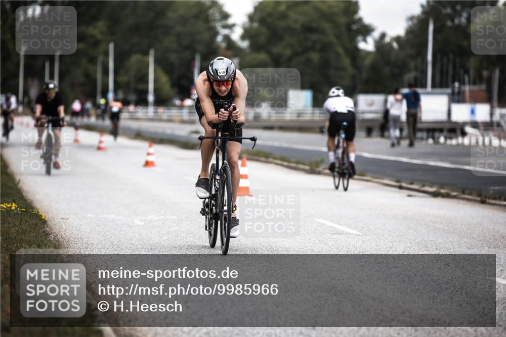 16.08.2026 - KN Förde Triathlon 2026 H.Heesch http://msf.ph/oto/9985966 16.08.2026 13:07:51 Radfahren 521, 530, 562, 594, 603, 743 meine-sportfotos.de