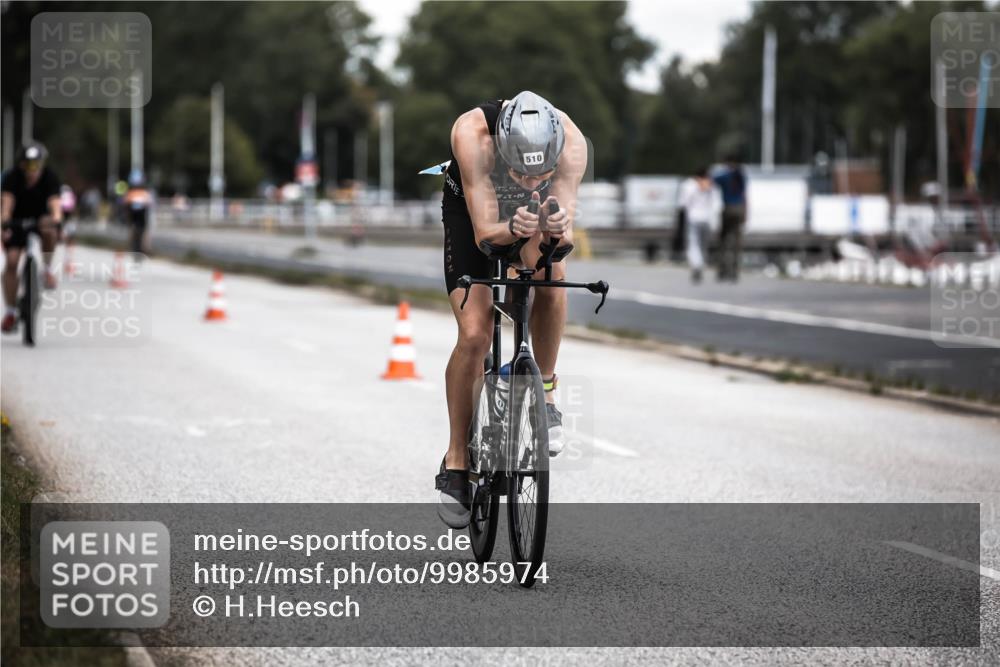 16.08.2026 - KN Förde Triathlon 2026 H.Heesch http://msf.ph/oto/9985974 16.08.2026 13:07:52 Radfahren 562, 594, 603 meine-sportfotos.de