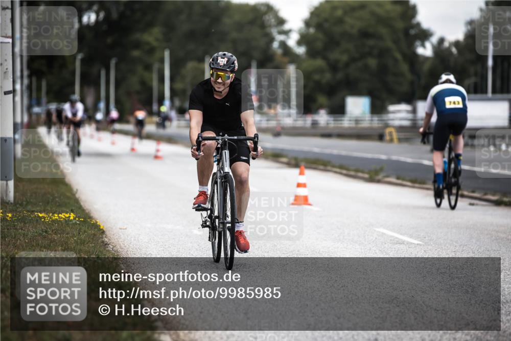 16.08.2026 - KN Förde Triathlon 2026 H.Heesch http://msf.ph/oto/9985985 16.08.2026 13:07:55 Radfahren 562, 594, 603, 738 meine-sportfotos.de