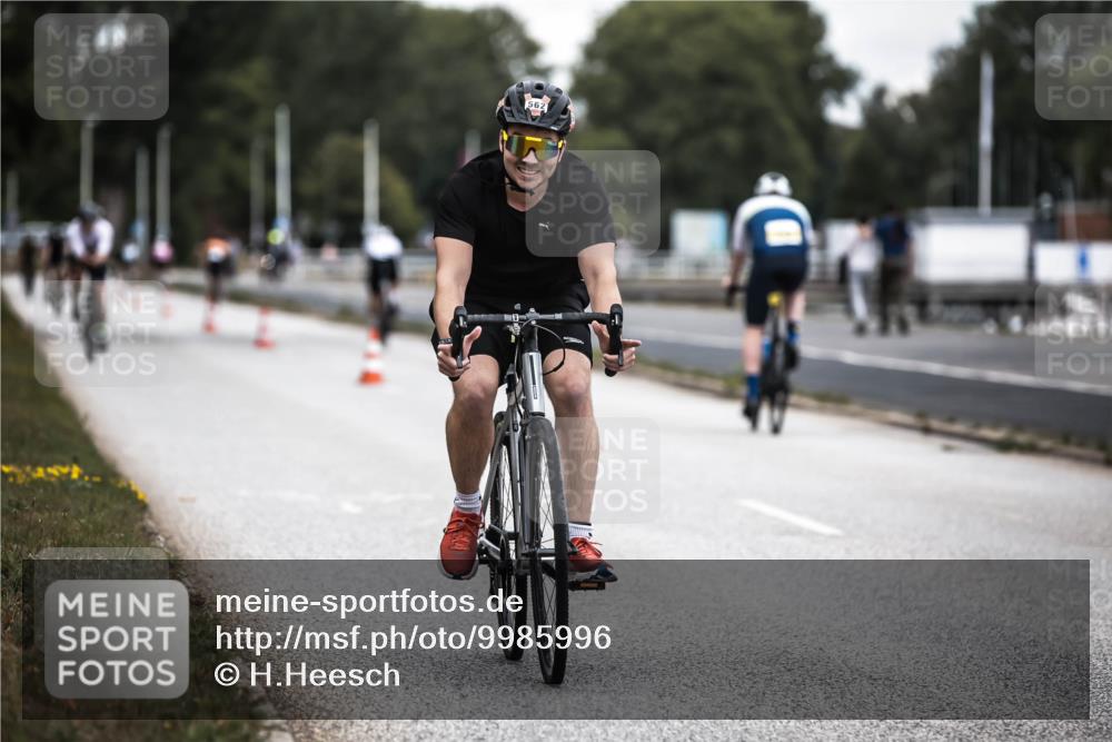 16.08.2026 - KN Förde Triathlon 2026 H.Heesch http://msf.ph/oto/9985996 16.08.2026 13:07:55 Radfahren 562, 594, 603, 738 meine-sportfotos.de