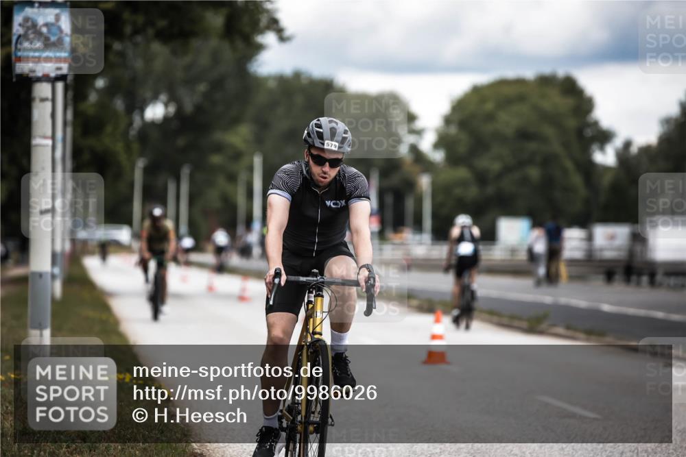 16.08.2026 - KN Förde Triathlon 2026 H.Heesch http://msf.ph/oto/9986026 16.08.2026 13:08:06 Radfahren 565, 579, 710 meine-sportfotos.de
