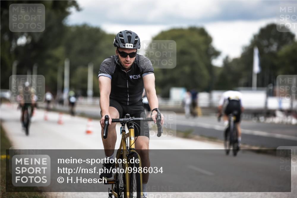 16.08.2026 - KN Förde Triathlon 2026 H.Heesch http://msf.ph/oto/9986034 16.08.2026 13:08:06 Radfahren 565, 579, 710 meine-sportfotos.de