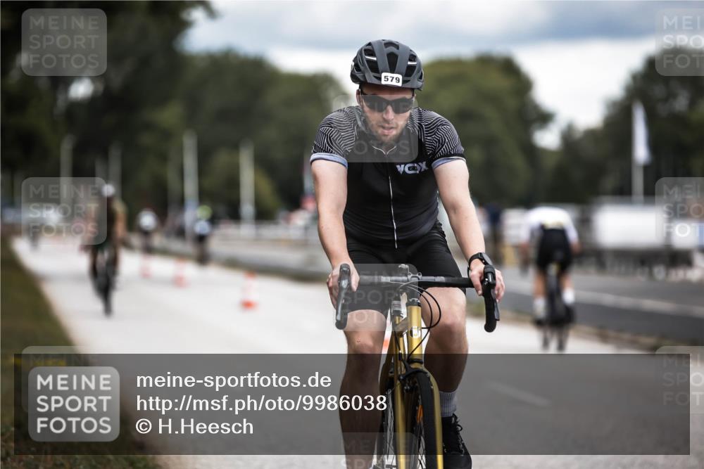 16.08.2026 - KN Förde Triathlon 2026 H.Heesch http://msf.ph/oto/9986038 16.08.2026 13:08:06 Radfahren 565, 579, 710 meine-sportfotos.de