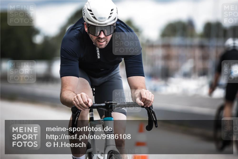 16.08.2026 - KN Förde Triathlon 2026 H.Heesch http://msf.ph/oto/9986108 16.08.2026 13:08:38 Radfahren 576, 715 meine-sportfotos.de