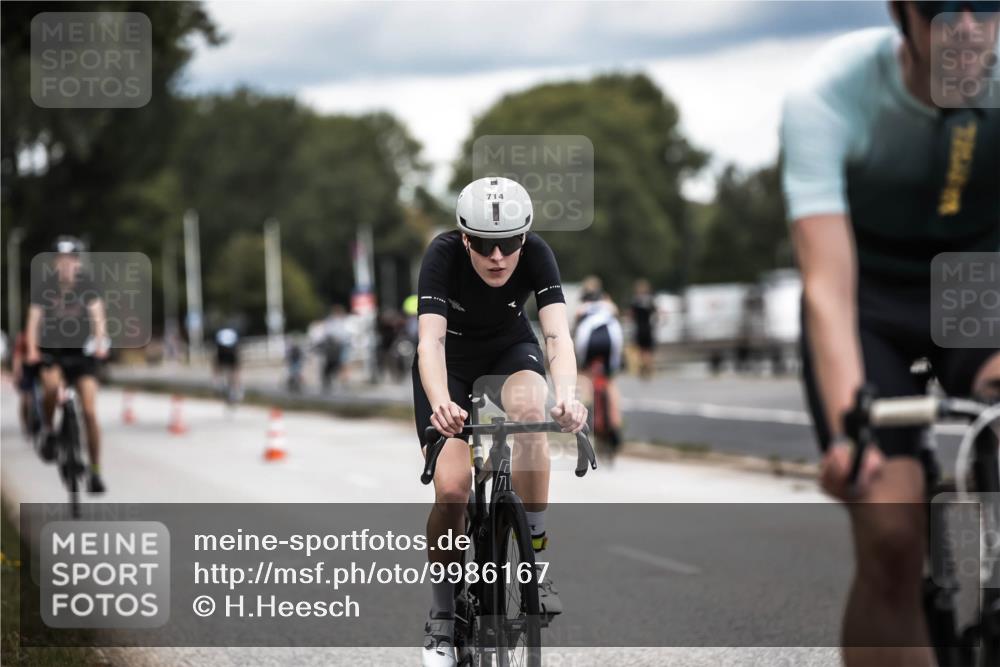 16.08.2026 - KN Förde Triathlon 2026 H.Heesch http://msf.ph/oto/9986167 16.08.2026 13:08:57 Radfahren 591, 600, 713, 714, 725 meine-sportfotos.de