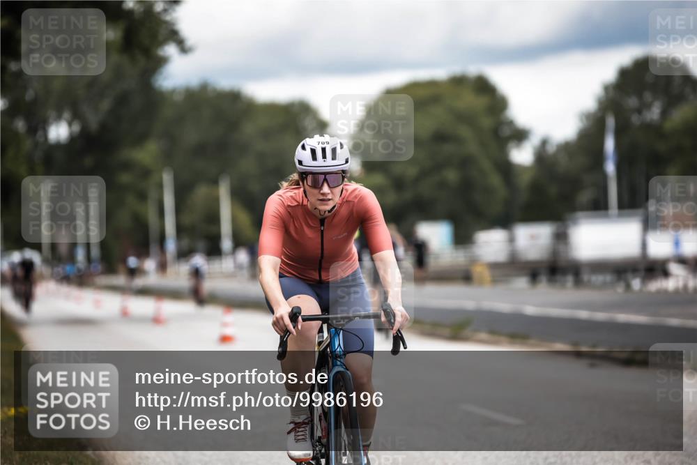 16.08.2026 - KN Förde Triathlon 2026 H.Heesch http://msf.ph/oto/9986196 16.08.2026 13:09:02 Radfahren 589, 591, 707, 709 meine-sportfotos.de