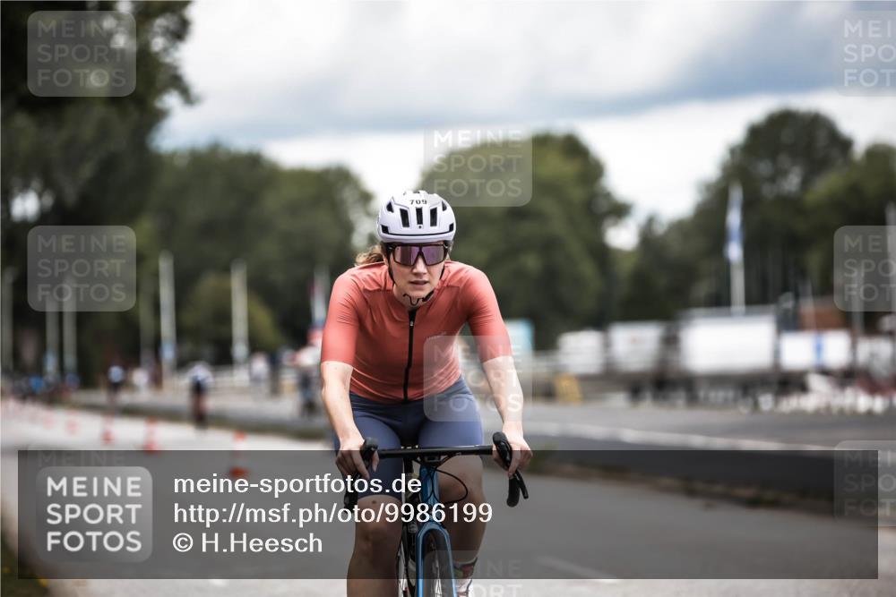16.08.2026 - KN Förde Triathlon 2026 H.Heesch http://msf.ph/oto/9986199 16.08.2026 13:09:02 Radfahren 589, 591, 707, 709 meine-sportfotos.de
