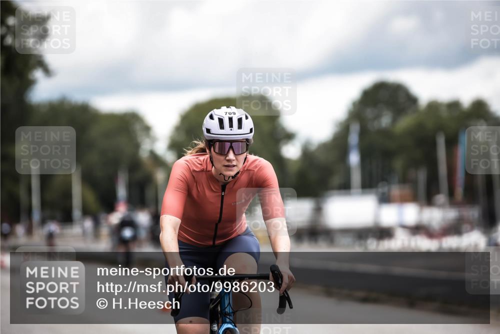 16.08.2026 - KN Förde Triathlon 2026 H.Heesch http://msf.ph/oto/9986203 16.08.2026 13:09:03 Radfahren 589, 591, 707, 709 meine-sportfotos.de