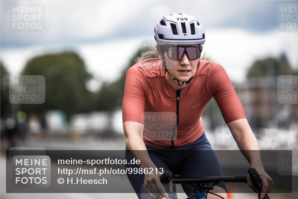 16.08.2026 - KN Förde Triathlon 2026 H.Heesch http://msf.ph/oto/9986213 16.08.2026 13:09:03 Radfahren 589, 591, 707, 709 meine-sportfotos.de