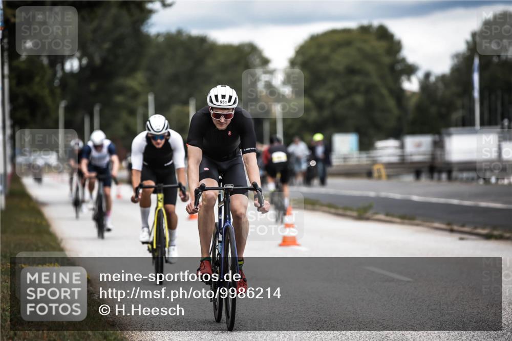 16.08.2026 - KN Förde Triathlon 2026 H.Heesch http://msf.ph/oto/9986214 16.08.2026 13:09:10 Radfahren 505, 519, 520, 522, 525, 551, 589, 746 meine-sportfotos.de