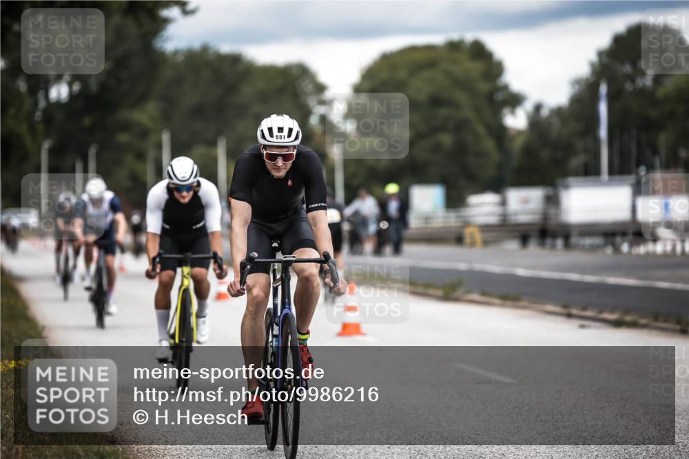 16.08.2026 - KN Förde Triathlon 2026 H.Heesch http://msf.ph/oto/9986216 16.08.2026 13:09:10 Radfahren 505, 519, 520, 522, 525, 551, 589, 746 meine-sportfotos.de