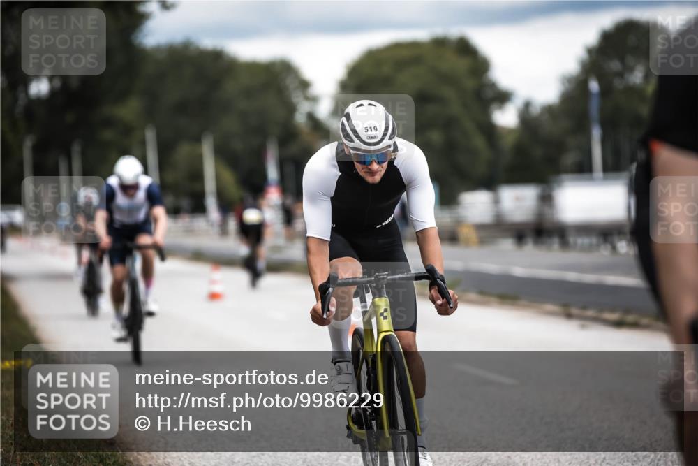 16.08.2026 - KN Förde Triathlon 2026 H.Heesch http://msf.ph/oto/9986229 16.08.2026 13:09:11 Radfahren 505, 519, 520, 522, 525, 551, 746 meine-sportfotos.de