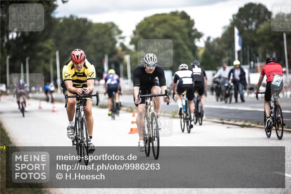16.08.2026 - KN Förde Triathlon 2026 H.Heesch http://msf.ph/oto/9986263 16.08.2026 13:09:29 Radfahren 543, 552, 720, 723 meine-sportfotos.de