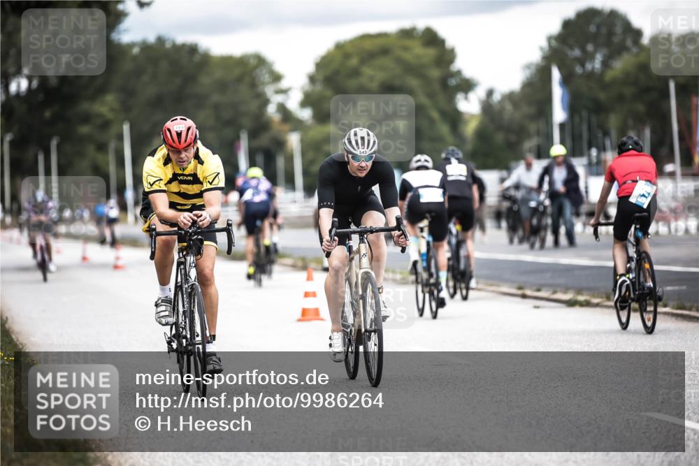 16.08.2026 - KN Förde Triathlon 2026 H.Heesch http://msf.ph/oto/9986264 16.08.2026 13:09:30 Radfahren 543, 552, 720, 723 meine-sportfotos.de