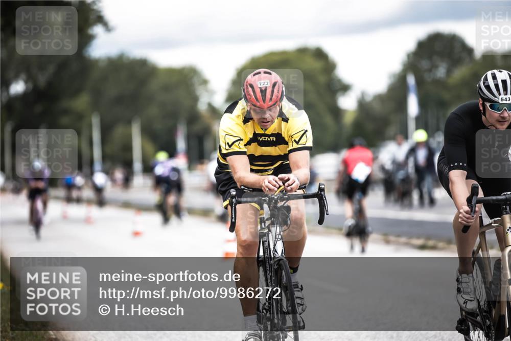 16.08.2026 - KN Förde Triathlon 2026 H.Heesch http://msf.ph/oto/9986272 16.08.2026 13:09:30 Radfahren 543, 552, 720, 723 meine-sportfotos.de