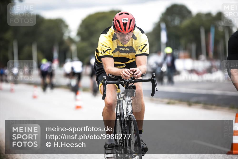 16.08.2026 - KN Förde Triathlon 2026 H.Heesch http://msf.ph/oto/9986277 16.08.2026 13:09:31 Radfahren 543, 552, 596, 720, 723 meine-sportfotos.de