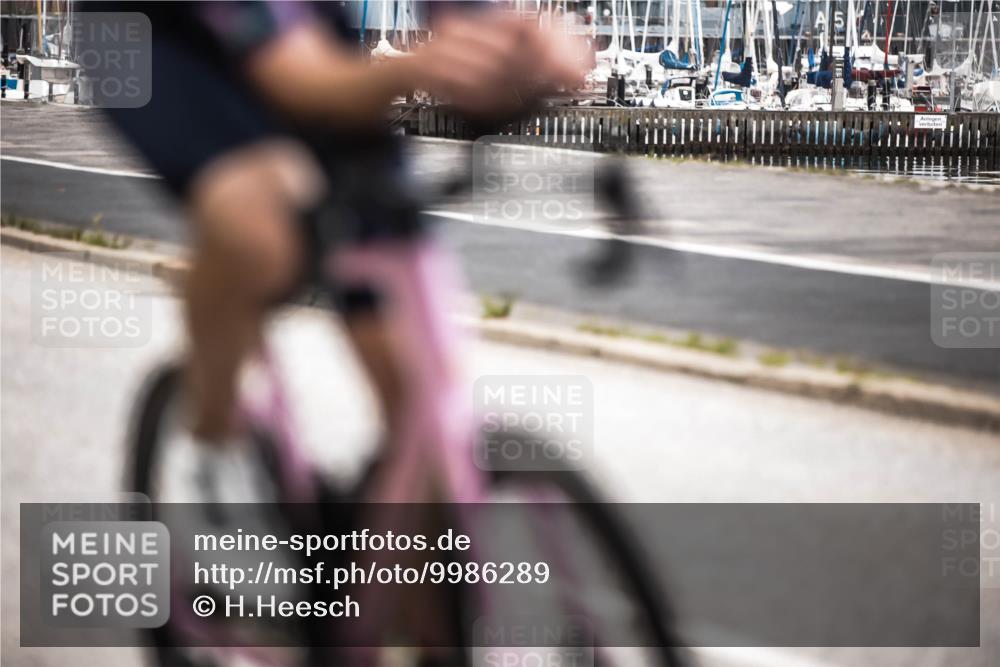 16.08.2026 - KN Förde Triathlon 2026 H.Heesch http://msf.ph/oto/9986289 16.08.2026 13:09:35 Radfahren 552, 596 meine-sportfotos.de
