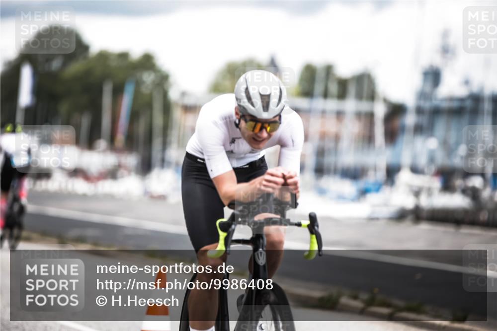 16.08.2026 - KN Förde Triathlon 2026 H.Heesch http://msf.ph/oto/9986408 16.08.2026 13:10:13 Radfahren 592, 594, 710, 718, 732 meine-sportfotos.de