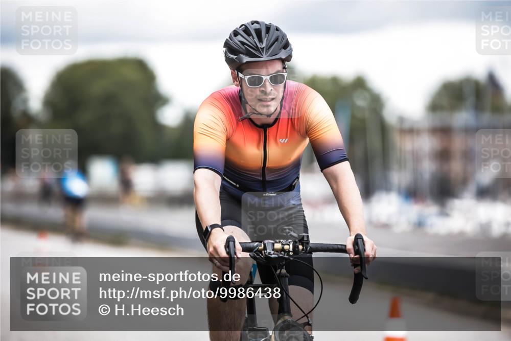16.08.2026 - KN Förde Triathlon 2026 H.Heesch http://msf.ph/oto/9986438 16.08.2026 13:10:18 Radfahren 592, 710 meine-sportfotos.de