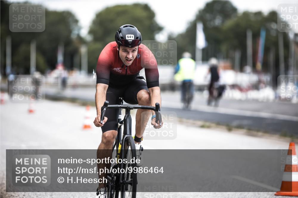 16.08.2026 - KN Förde Triathlon 2026 H.Heesch http://msf.ph/oto/9986464 16.08.2026 13:10:42 Radfahren 541, 544, 549, 556 meine-sportfotos.de