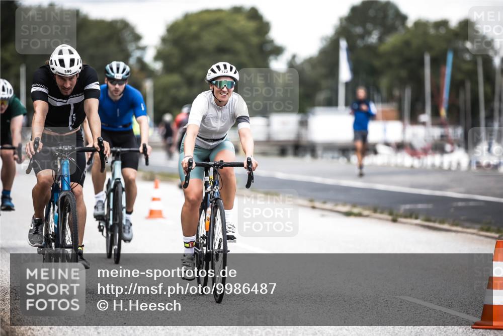16.08.2026 - KN Förde Triathlon 2026 H.Heesch http://msf.ph/oto/9986487 16.08.2026 13:10:52 Radfahren 590, 602, 607, 722 meine-sportfotos.de