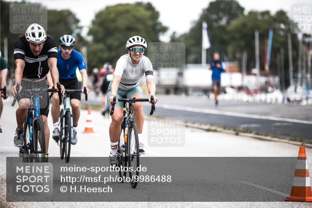 16.08.2026 - KN Förde Triathlon 2026 H.Heesch http://msf.ph/oto/9986488 16.08.2026 13:10:52 Radfahren 590, 602, 607, 722 meine-sportfotos.de