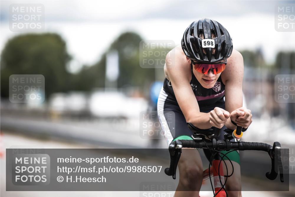16.08.2026 - KN Förde Triathlon 2026 H.Heesch http://msf.ph/oto/9986507 16.08.2026 13:11:00 Radfahren 503, 506, 532, 538, 547, 597, 598, 707, 731, 736 meine-sportfotos.de