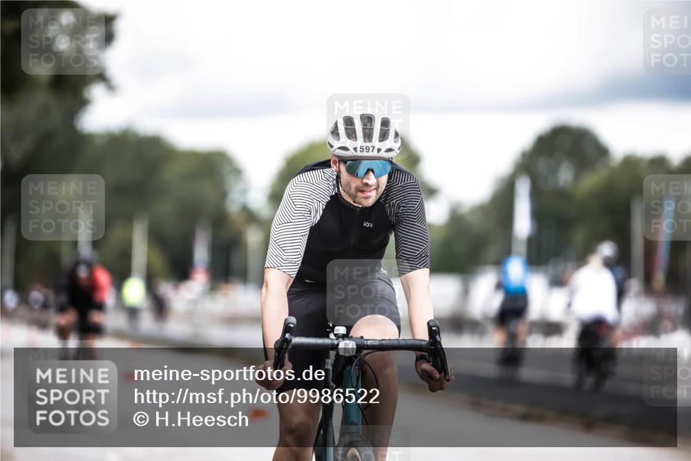 16.08.2026 - KN Förde Triathlon 2026 H.Heesch http://msf.ph/oto/9986522 16.08.2026 13:11:03 Radfahren 503, 506, 532, 538, 547, 597, 598, 599, 612, 707, 731, 736 meine-sportfotos.de