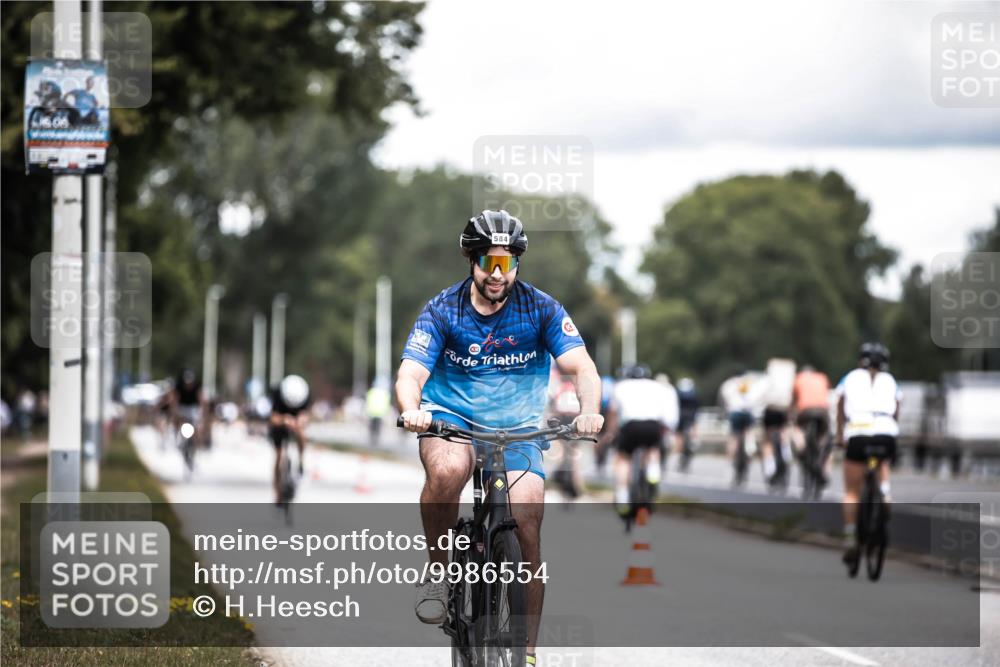 16.08.2026 - KN Förde Triathlon 2026 H.Heesch http://msf.ph/oto/9986554 16.08.2026 13:11:12 Radfahren 577, 584, 706 meine-sportfotos.de