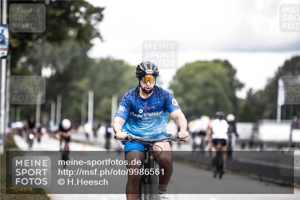 16.08.2026 - KN Förde Triathlon 2026 H.Heesch http://msf.ph/oto/9986561 16.08.2026 13:11:12 Radfahren 577, 584, 706 meine-sportfotos.de