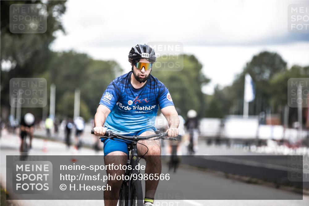 16.08.2026 - KN Förde Triathlon 2026 H.Heesch http://msf.ph/oto/9986566 16.08.2026 13:11:12 Radfahren 577, 584, 706 meine-sportfotos.de