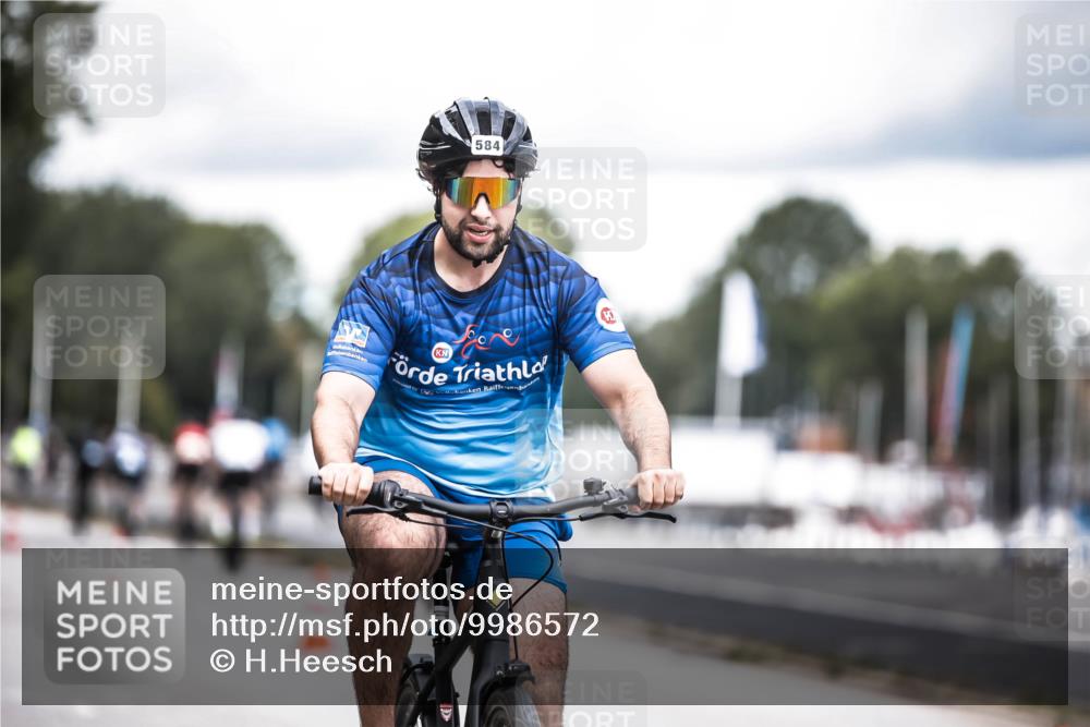 16.08.2026 - KN Förde Triathlon 2026 H.Heesch http://msf.ph/oto/9986572 16.08.2026 13:11:12 Radfahren 577, 584, 706 meine-sportfotos.de