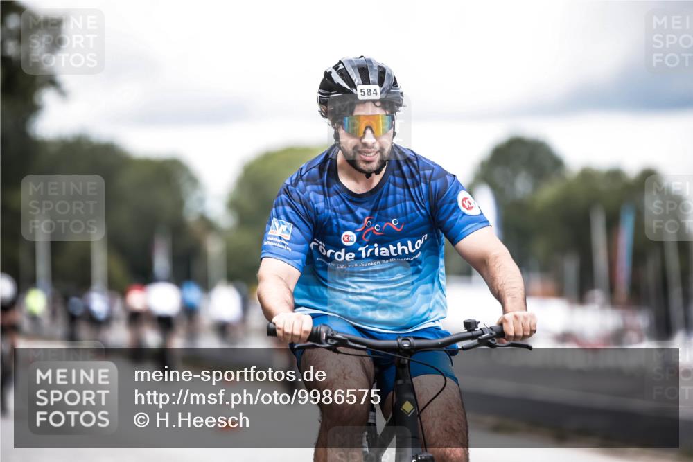 16.08.2026 - KN Förde Triathlon 2026 H.Heesch http://msf.ph/oto/9986575 16.08.2026 13:11:13 Radfahren 577, 584, 706 meine-sportfotos.de