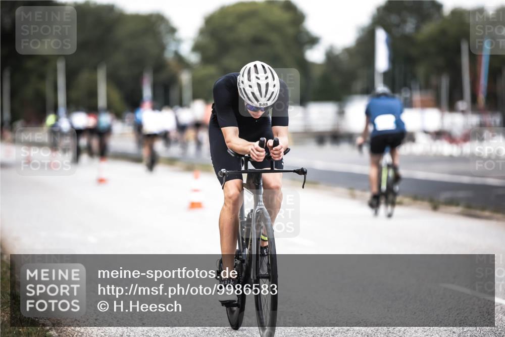 16.08.2026 - KN Förde Triathlon 2026 H.Heesch http://msf.ph/oto/9986583 16.08.2026 13:11:15 Radfahren 577, 584, 706 meine-sportfotos.de