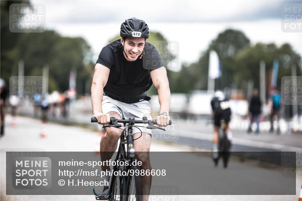 16.08.2026 - KN Förde Triathlon 2026 H.Heesch http://msf.ph/oto/9986608 16.08.2026 13:11:21 Radfahren 572, 576, 604, 608, 716 meine-sportfotos.de