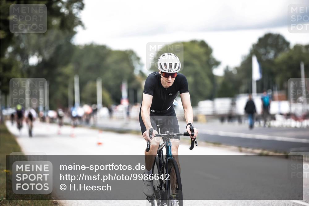 16.08.2026 - KN Förde Triathlon 2026 H.Heesch http://msf.ph/oto/9986642 16.08.2026 13:11:29 Radfahren 508, 557, 576, 604, 608, 703 meine-sportfotos.de