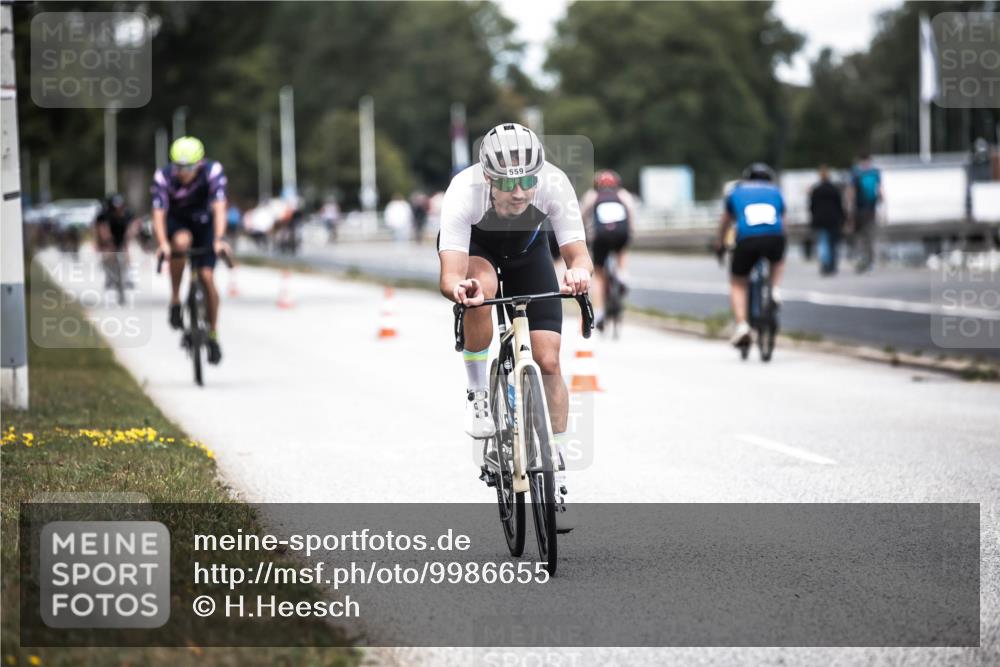 16.08.2026 - KN Förde Triathlon 2026 H.Heesch http://msf.ph/oto/9986655 16.08.2026 13:11:35 Radfahren 508, 558, 559 meine-sportfotos.de