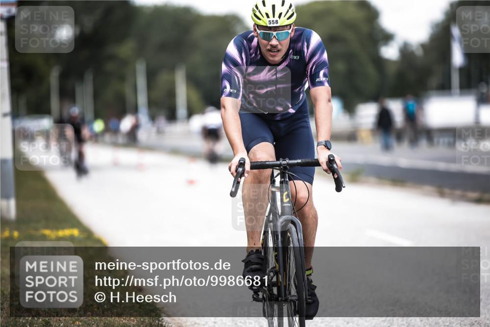 16.08.2026 - KN Förde Triathlon 2026 H.Heesch http://msf.ph/oto/9986681 16.08.2026 13:11:37 Radfahren 548, 558, 559 meine-sportfotos.de