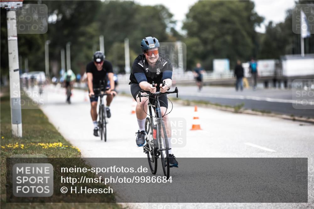 16.08.2026 - KN Förde Triathlon 2026 H.Heesch http://msf.ph/oto/9986684 16.08.2026 13:11:42 Radfahren 522, 548, 581 meine-sportfotos.de