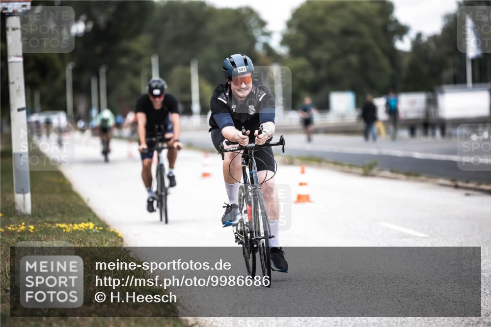 16.08.2026 - KN Förde Triathlon 2026 H.Heesch http://msf.ph/oto/9986686 16.08.2026 13:11:43 Radfahren 522, 548, 581 meine-sportfotos.de