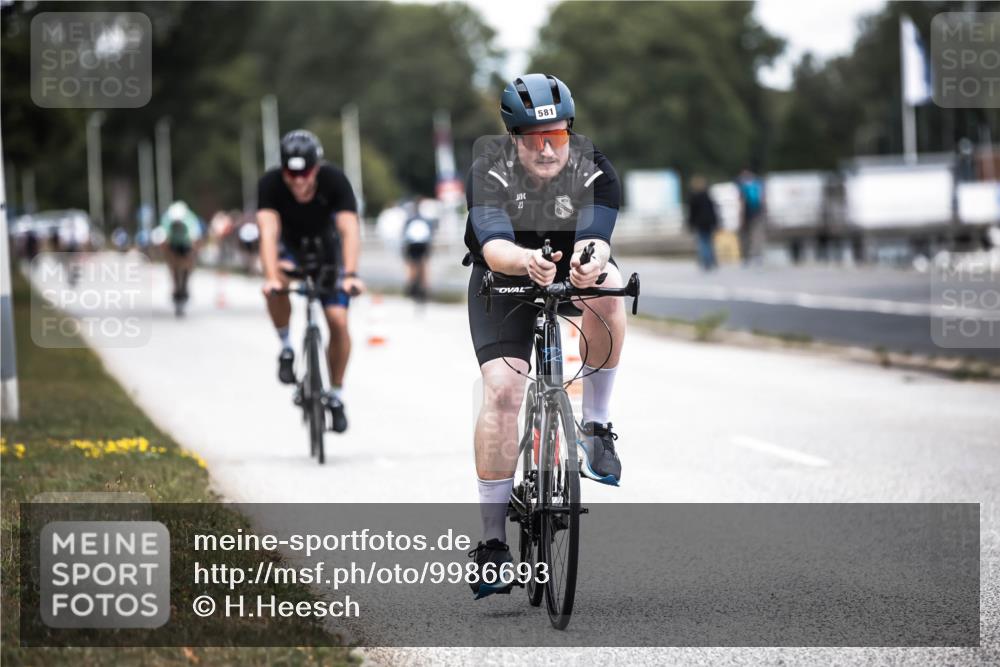 16.08.2026 - KN Förde Triathlon 2026 H.Heesch http://msf.ph/oto/9986693 16.08.2026 13:11:43 Radfahren 522, 548, 581 meine-sportfotos.de