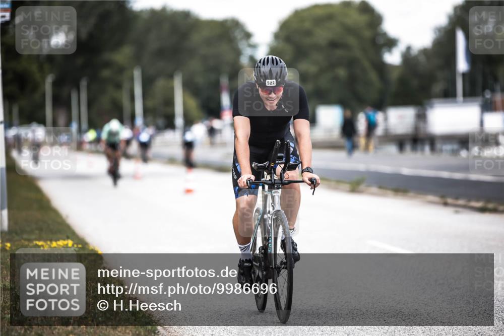16.08.2026 - KN Förde Triathlon 2026 H.Heesch http://msf.ph/oto/9986696 16.08.2026 13:11:44 Radfahren 522, 548, 581, 702 meine-sportfotos.de