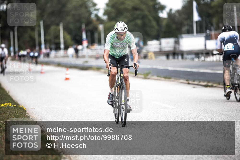 16.08.2026 - KN Förde Triathlon 2026 H.Heesch http://msf.ph/oto/9986708 16.08.2026 13:11:48 Radfahren 522, 702 meine-sportfotos.de