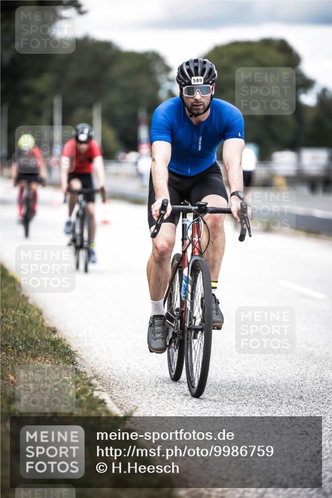 16.08.2026 - KN Förde Triathlon 2026 H.Heesch http://msf.ph/oto/9986759 16.08.2026 13:12:09 Radfahren 523, 542, 555, 578, 589, 726, 729, 746 meine-sportfotos.de