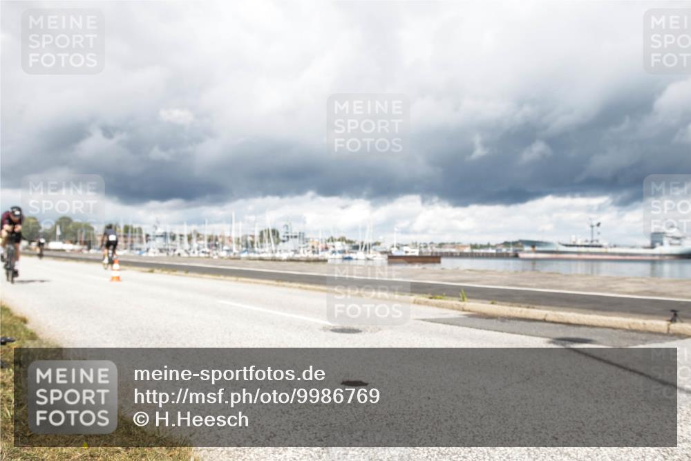 16.08.2026 - KN Förde Triathlon 2026 H.Heesch http://msf.ph/oto/9986769 16.08.2026 12:55:11 Radfahren 523, 705, 706, 733 meine-sportfotos.de