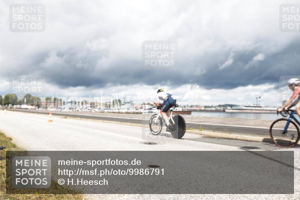 16.08.2026 - KN Förde Triathlon 2026 H.Heesch http://msf.ph/oto/9986791 16.08.2026 12:55:47 Radfahren 513, 517, 561, 562 meine-sportfotos.de
