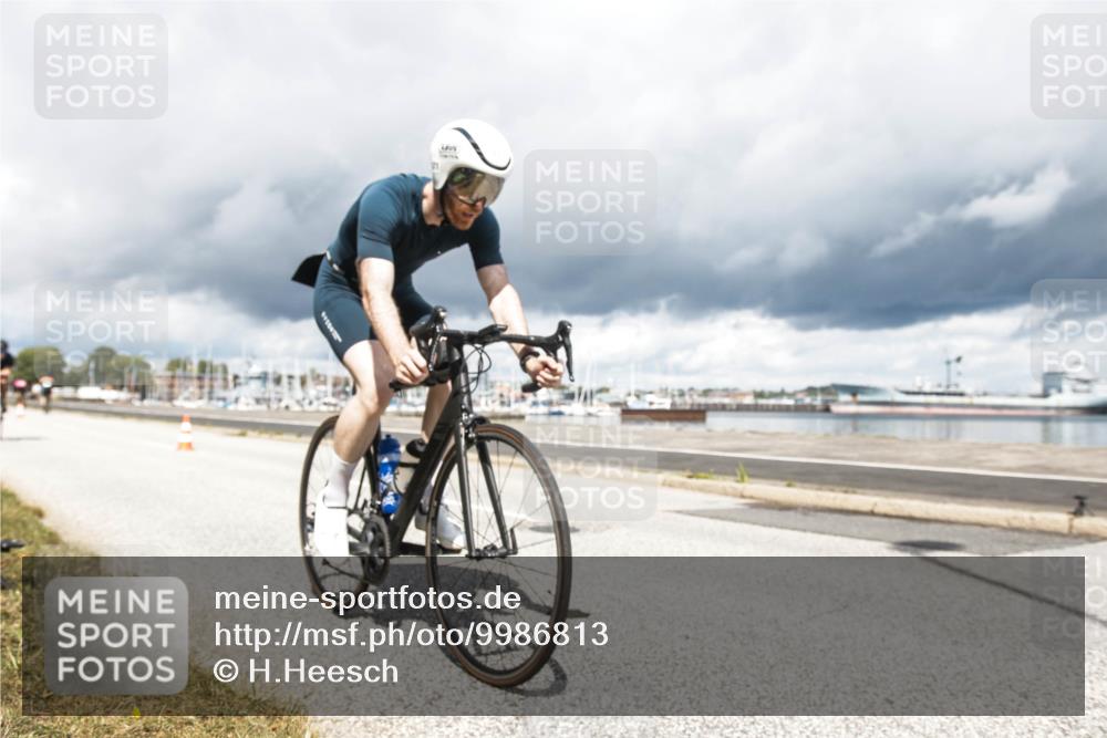 16.08.2026 - KN Förde Triathlon 2026 H.Heesch http://msf.ph/oto/9986813 16.08.2026 12:56:29 Radfahren 508, 528, 540, 571, 584, 611, 715 meine-sportfotos.de